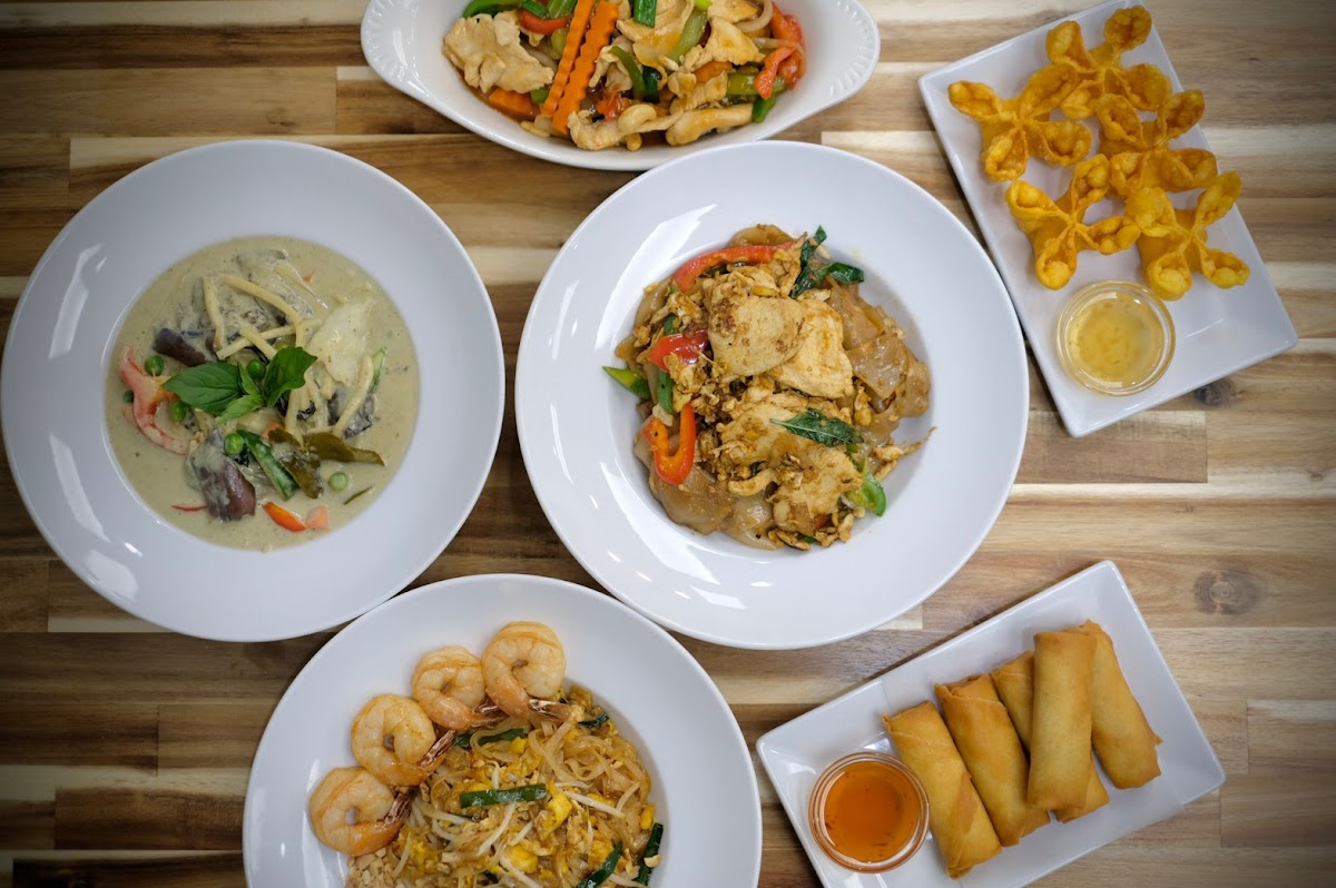 Kapow Thai Cuisine Photos 2